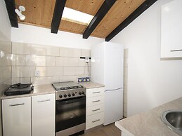 Stone House Blaca - Two Bedroom Stone House With Terrace and Sea View