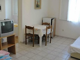 Apartments Pinija - Basic Two Bedroom Apartment With Terraces -