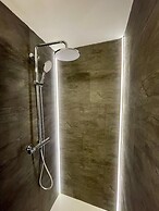 Spacious Holiday Home in Mayrhofen With hot tub