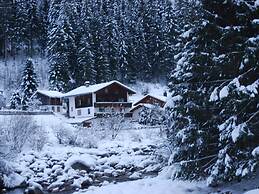 Spacious Holiday Home in Mayrhofen With hot tub