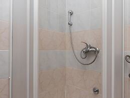 Apartments & Room Eva Slano - One Bedroom Apartment With Terrace a