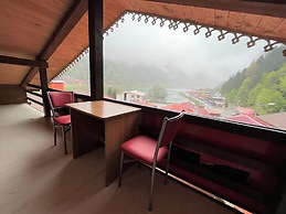 Uzungol Cerrahpasa Suites
