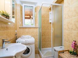 Apartments and Room Frane- Standard Studio With Terrace