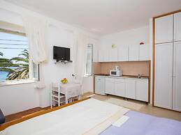 Apartments Vidak - Studio Apartment With Sea View -