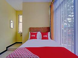 Super OYO 90488 Harwin Homestay
