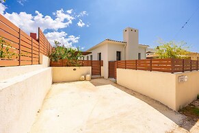 Villa Petra in Afrato