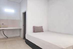 SPOT ON 90962 Sedana House