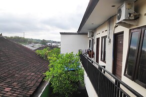 SPOT ON 90962 Sedana House