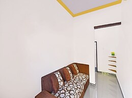 OYO 91192 Homestay Antara
