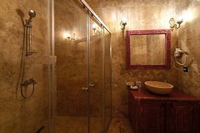 Doctor’s Cave Cappadocia