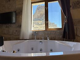 Doctor’s Cave Cappadocia
