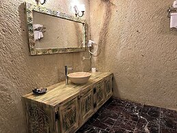 Doctor’s Cave Cappadocia