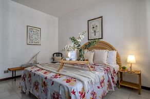 Sardinia RE - Flavia s Flat - Free Parking