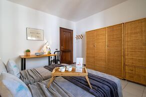 Sardinia RE - Flavia s Flat - Free Parking