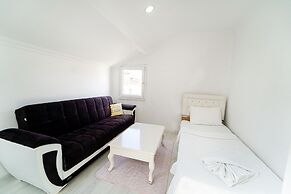 Flat With Mountain View in Fethiye