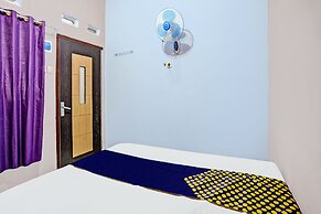 SPOT ON 92370 Sobat Ijen HomestayNearSungai Prengsengan