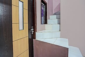 SPOT ON 92370 Sobat Ijen HomestayNearSungai Prengsengan