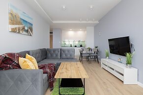 Riverfront Apartment by Renters
