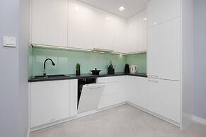 Riverfront Apartment by Renters