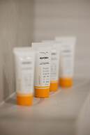 Riverfront Apartment by Renters