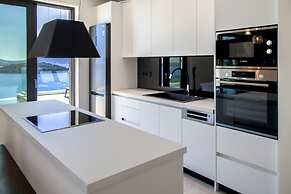 Villa Pasithea Smirties Villas