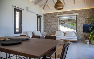 Villa Pasithea Smirties Villas