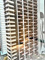 ReadySet Apartment at Midtown