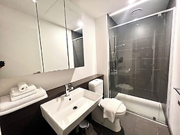 ReadySet Apartment at Midtown