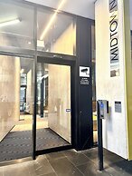 ReadySet Apartment at Midtown