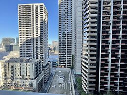 ReadySet Apartment at Midtown