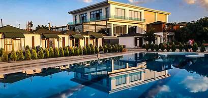 DEDEMAN VAN RESORT & AQUA