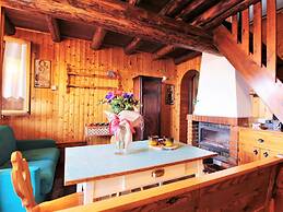 Attractive Apartment Near Lake Santa Croce