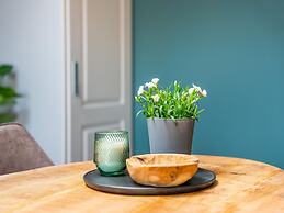 Comfortable Holiday Home With Garden