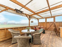 Comfortable Holiday Home With Garden