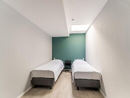 Comfortable Holiday Home With Garden