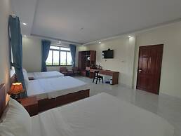 HOANG ANH CON DAO HOTEL