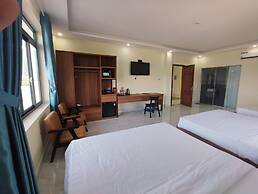 HOANG ANH CON DAO HOTEL