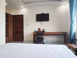 HOANG ANH CON DAO HOTEL