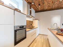 Spacious Holiday Home in Doische With Private Pool