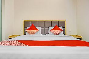 Super OYO Capital O 90635 Tango Juliet Residence