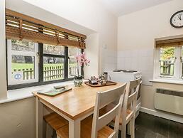 Aqueduct Cottage