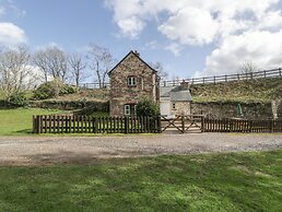 Aqueduct Cottage
