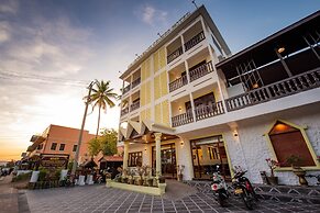 LuangPrabang Centre Hotel