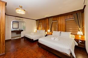 LuangPrabang Centre Hotel
