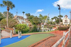 Pet Friendly Beach House ALL NEW Tastefully Remodeled w Golf Cart Incl