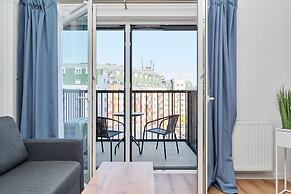 Modern Elegance Apartment by Renters