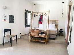 Terra Nera Suites Santorini