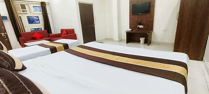 Hotel Prabhat Palace