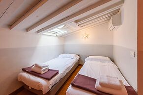 Palazzotto Pitti by Mmega