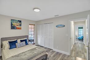 Miabella Of Hollywood 3 Bedroom Home by RedAwning